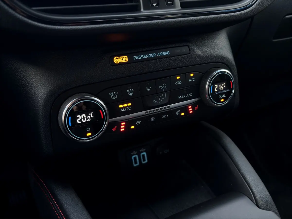 2.5 PHEV ST-Line | Trekhaak | Adap. Cruise | Stoelverwarming | Camera | 19 inch