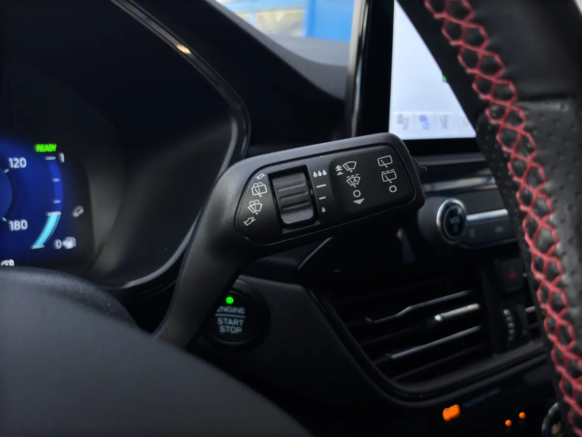 2.5 PHEV ST-Line | Trekhaak | Adap. Cruise | Stoelverwarming | Camera | 19 inch