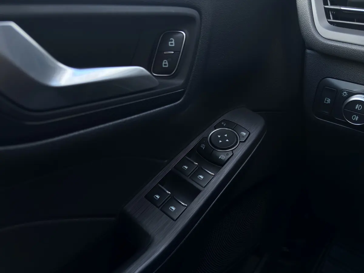 2.5 PHEV ST-Line | Trekhaak | Adap. Cruise | Stoelverwarming | Camera | 19 inch