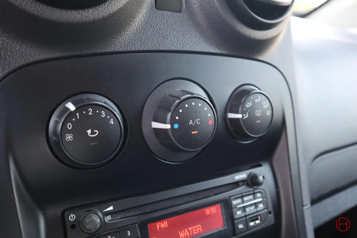 bestel 109 CDI / Airco / Cruise / Trekhaak / Stoelverwarming / 1e EIG