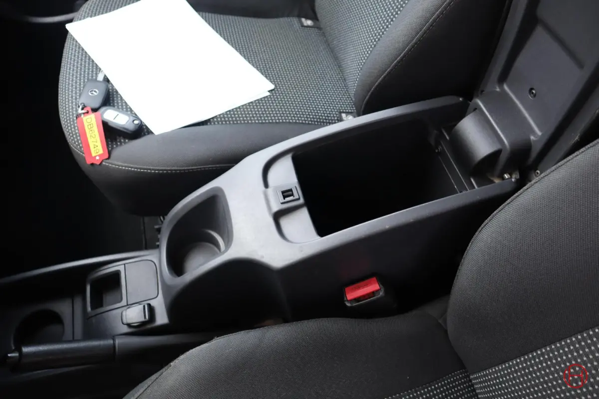 bestel 109 CDI / Airco / Cruise / Trekhaak / Stoelverwarming / 1e EIG