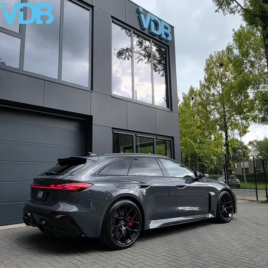 Avant RS 5 quattro