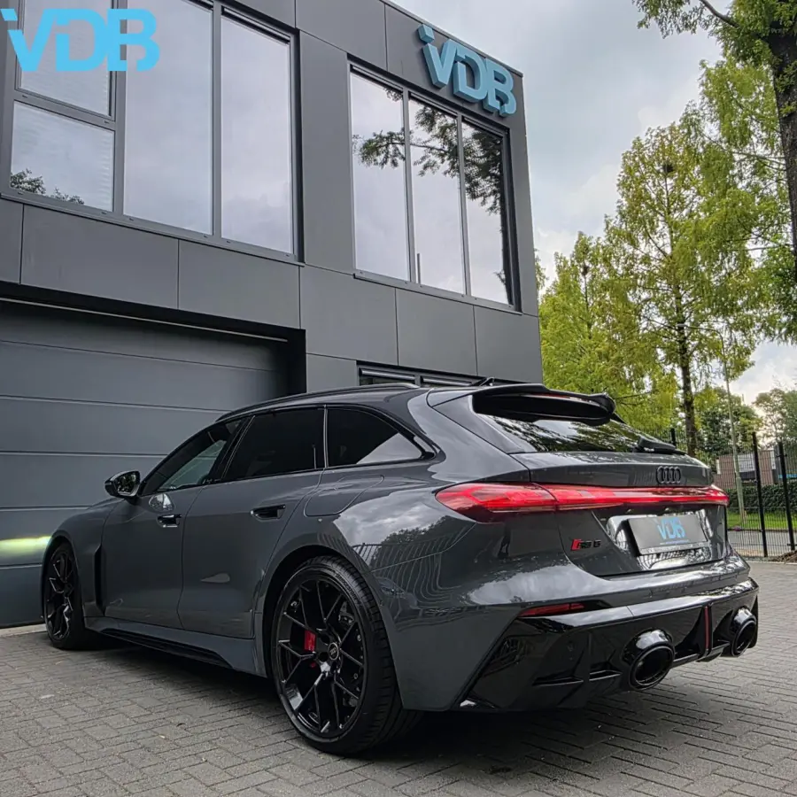 Avant RS 5 quattro