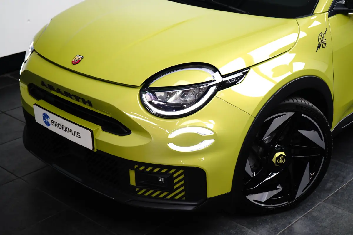 Turismo 54 kWh 240 pk Fiat | 11 kW lader | Airco (automatisch) | Apple Carplay/Android Auto|telefoonintegratie premium