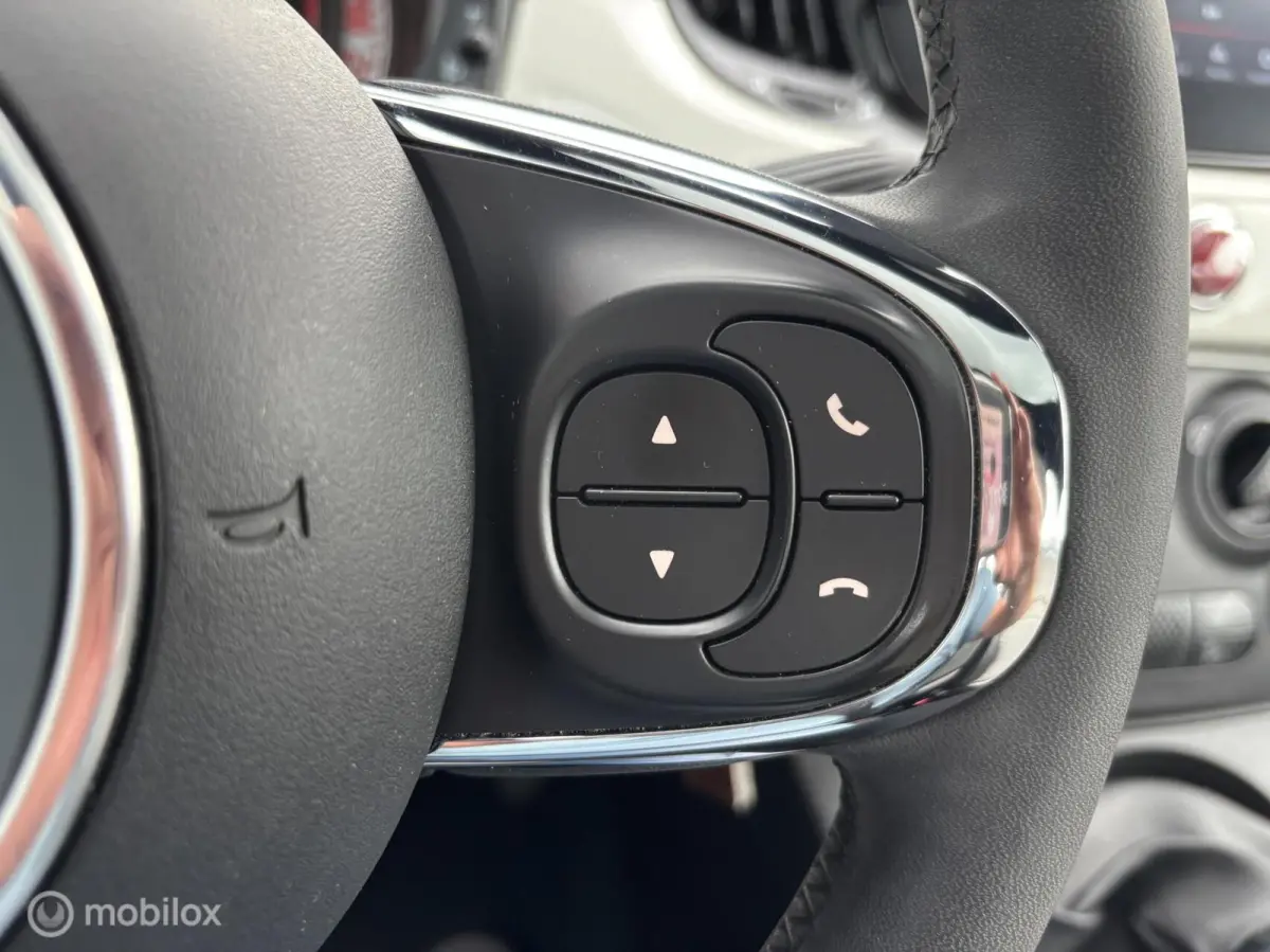 1.0i Hybrid Dolcevita Airco Cruise Apple Carplay LMV PDC