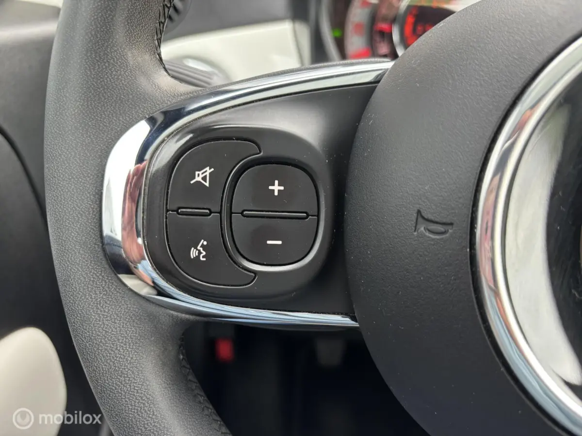 1.0i Hybrid Dolcevita Airco Cruise Apple Carplay LMV PDC