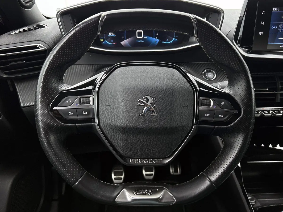 1.2 130pk GT-Line | Apple Carplay/Android Auto | Climate Control | Cruise Control | Camera | 17"LMV | LED |