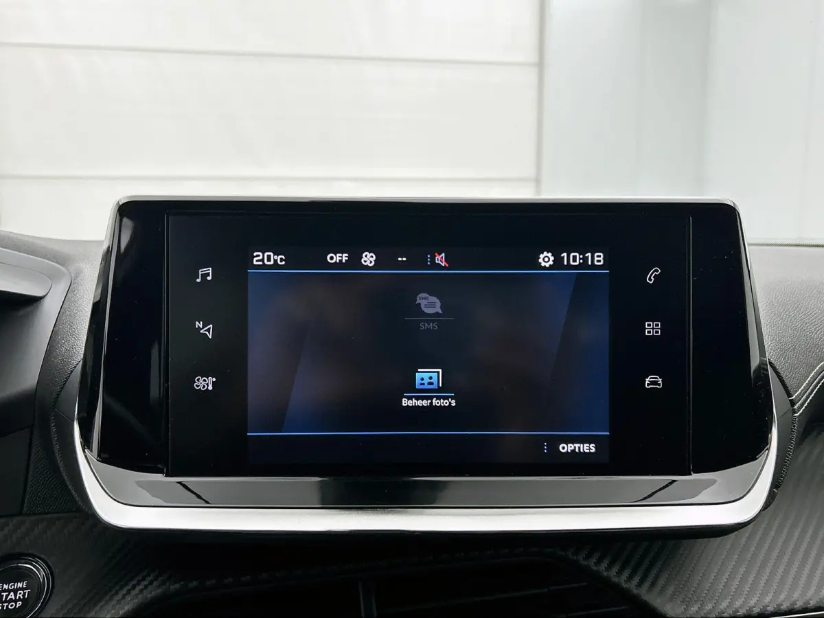 1.2 130pk GT-Line | Apple Carplay/Android Auto | Climate Control | Cruise Control | Camera | 17"LMV | LED |