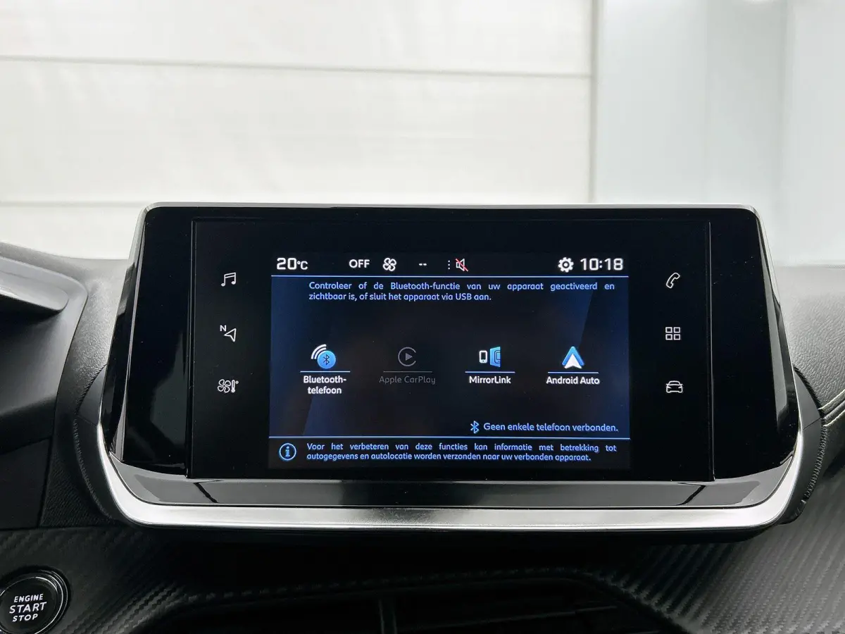 1.2 130pk GT-Line | Apple Carplay/Android Auto | Climate Control | Cruise Control | Camera | 17"LMV | LED |