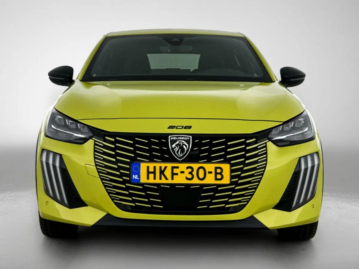 EV 156pk GT 51 kWh Automaat | Accu 97% |  400km | Navigation Pack | Alcantara Pack | Metaalkleur | Warmtepomp | Stoelverwarming | Climatecontrol