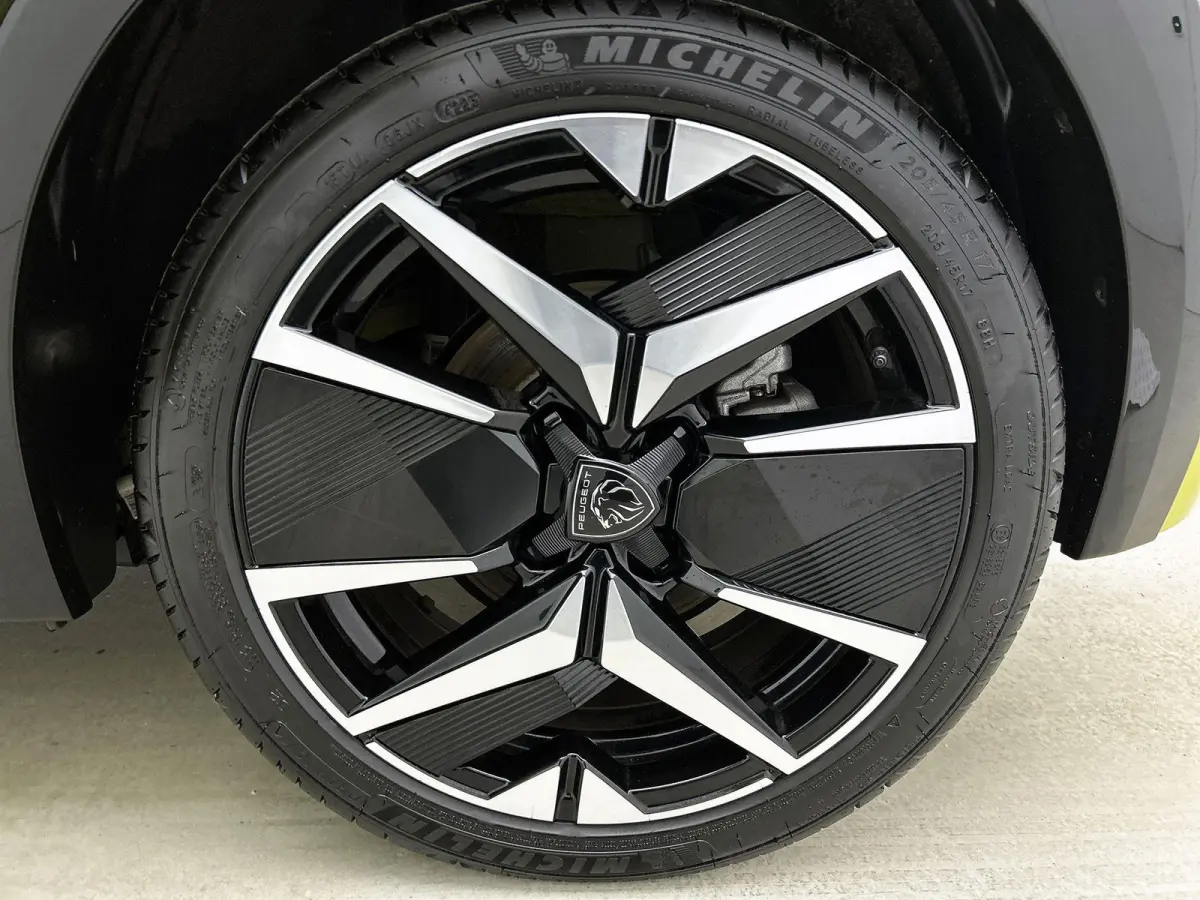 EV 156pk GT 51 kWh Automaat | Elektrisch Verstelbare Bestuurders Stoel | Accu 97% | Navigatie| Stoelverwarming | Climate Control | Apple Carplay/Android Auto |