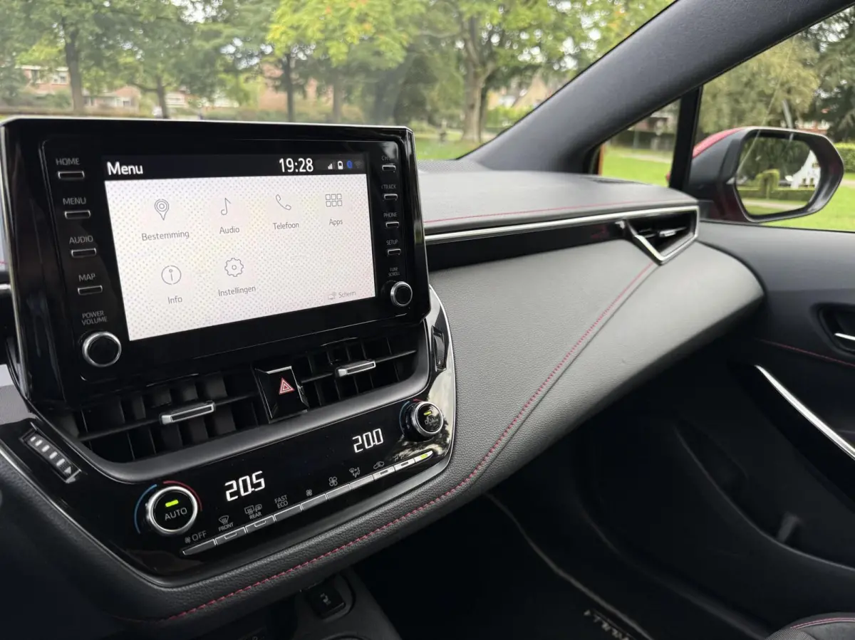 2.0 Hybrid Premium