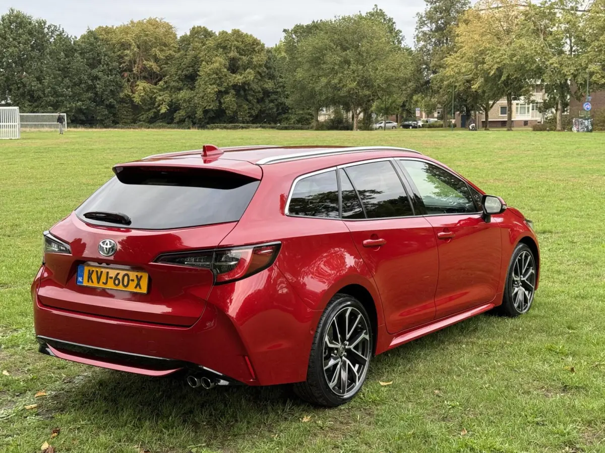 2.0 Hybrid Premium