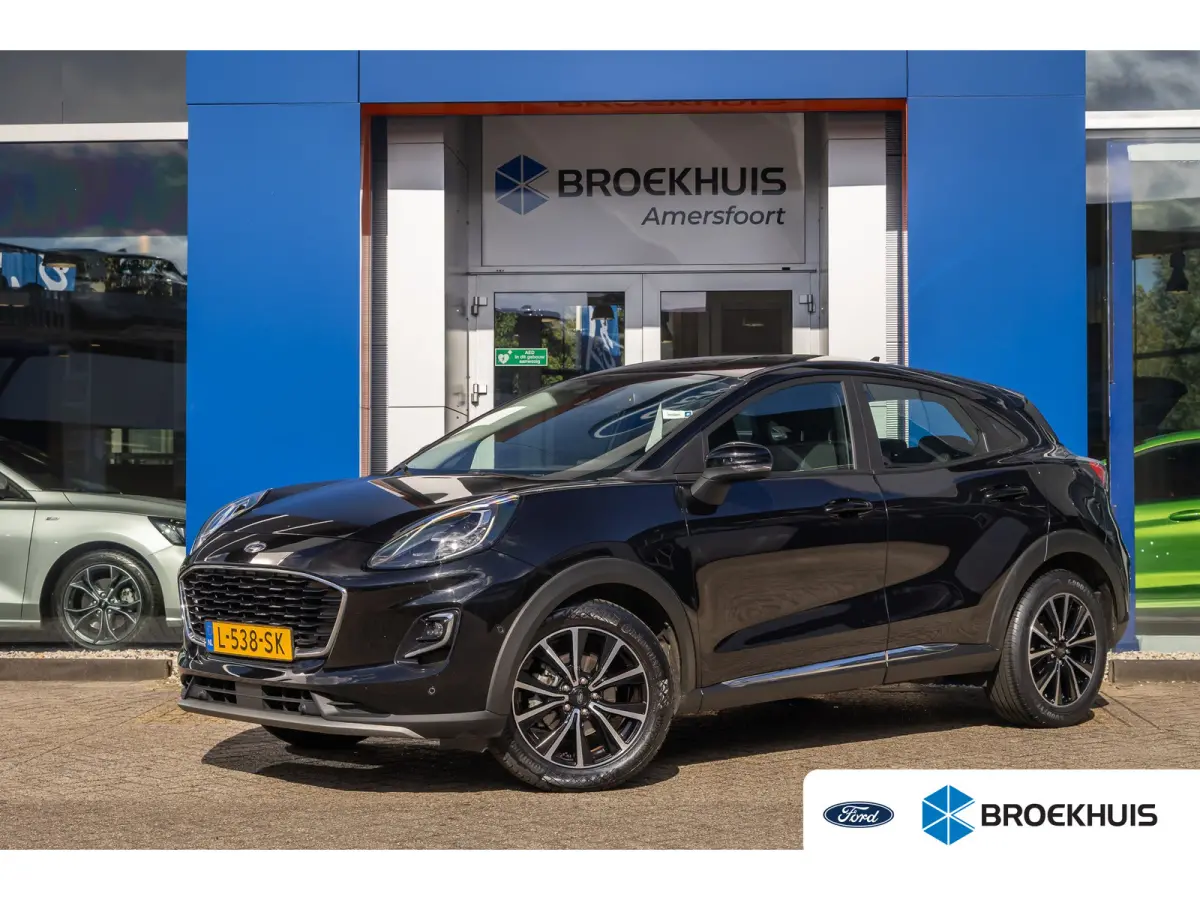 1.0 EcoBoost Titanium | Stoel/Stuur/Voorruitverwarming | Apple Carplay/Android Auto | Camera | Navi | 17''L.M. Velgen | Achteruitrijcamera | Apple Carplay/Android Auto|telefoonintegratie pre