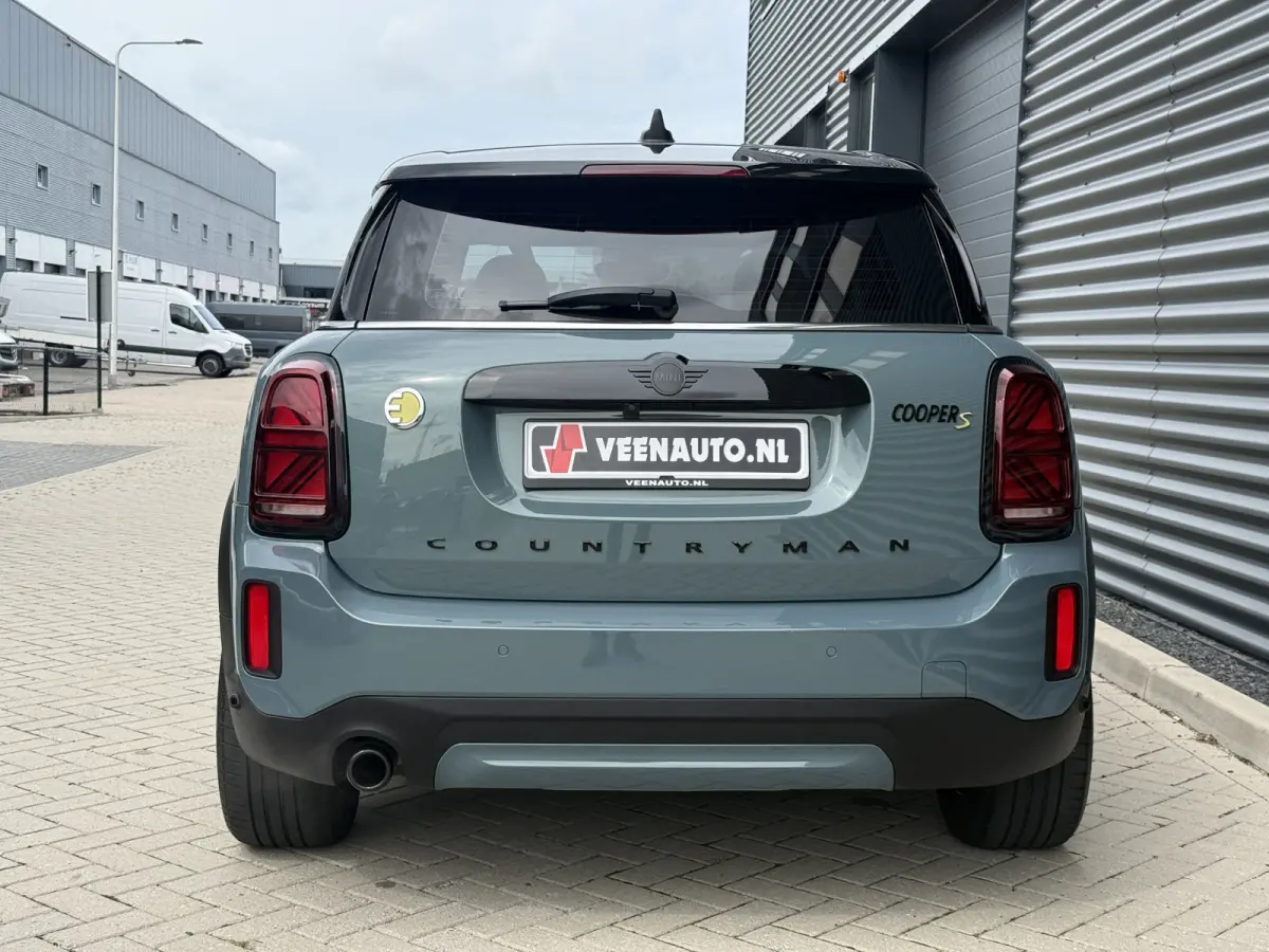 2.0 Cooper SE ALL4 Camera/Apple