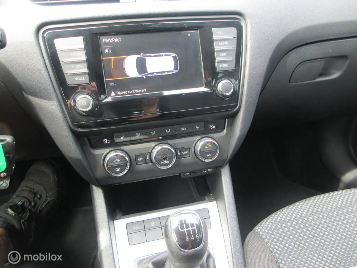 1.0 TSI Greentech Ambition Business 135dkm