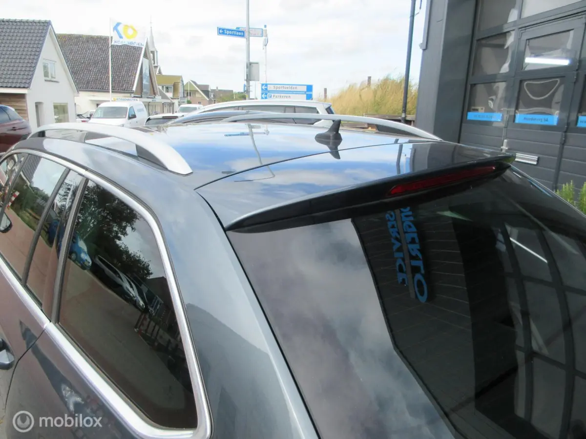 1.0 TSI Greentech Ambition Business 135dkm