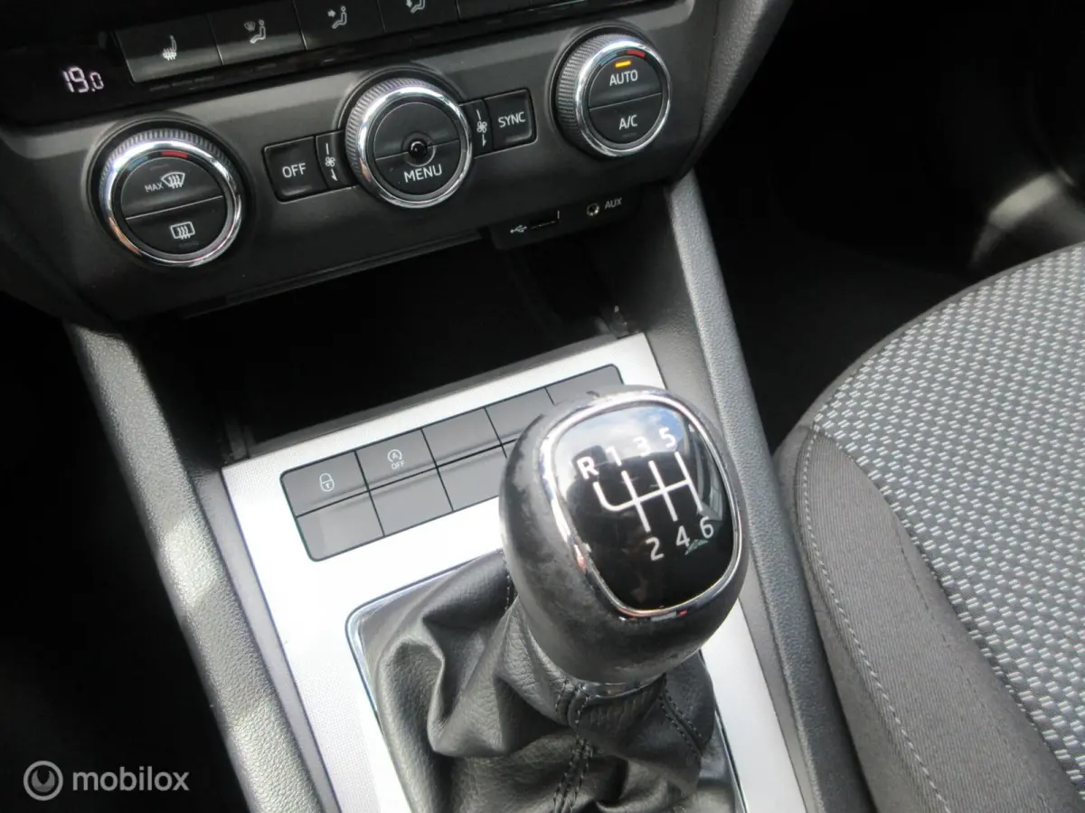 1.0 TSI Greentech Ambition Business 135dkm