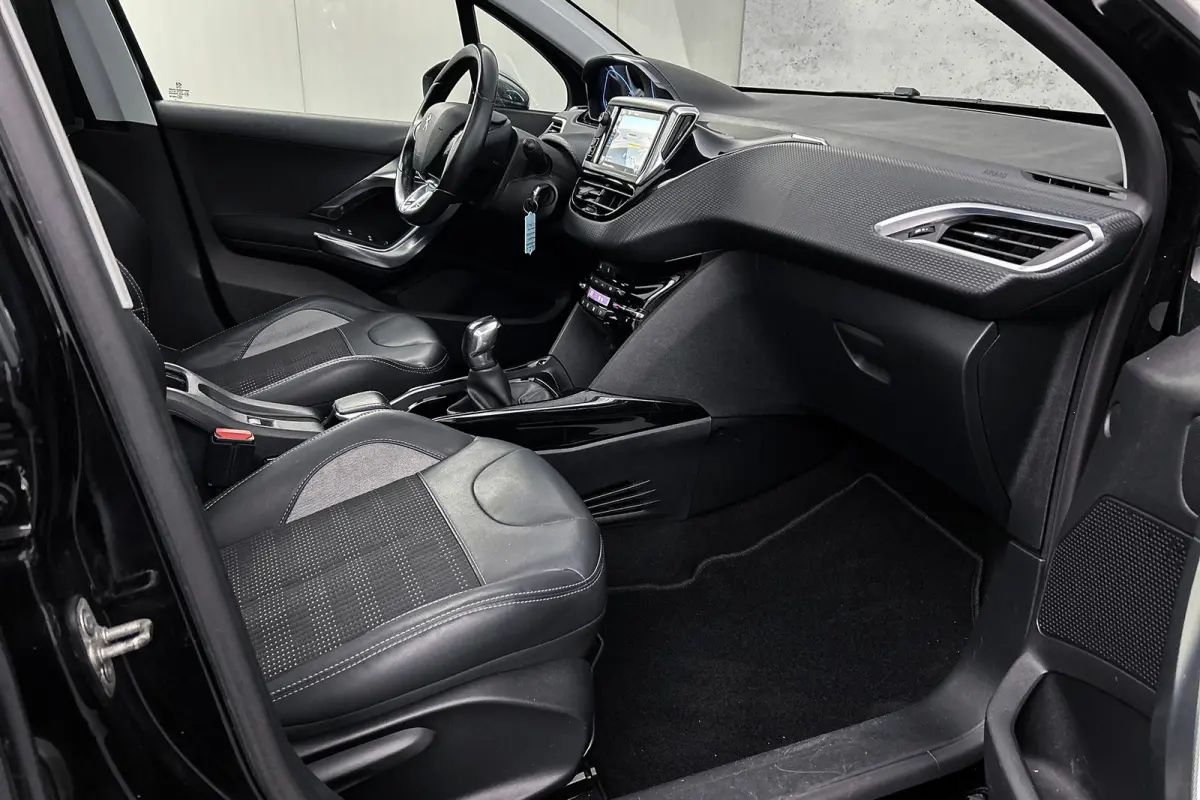 1.2 PureTech Allure | Half lederen bekleding | Panoramadak