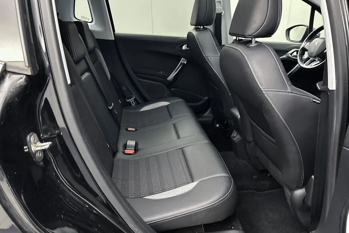 1.2 PureTech Allure | Half lederen bekleding | Panoramadak