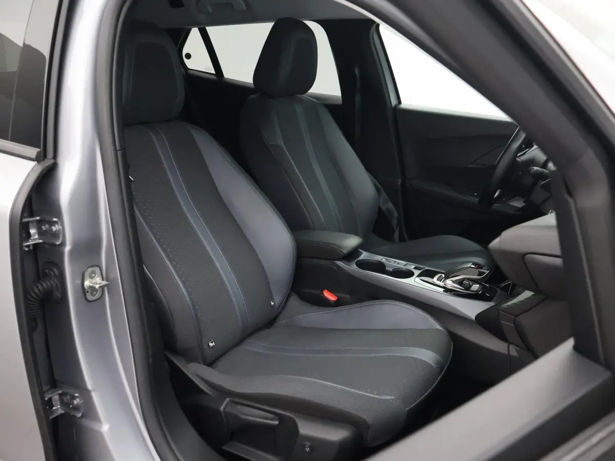 EV ALLURE 50 kWh + CAMERA | LED | CARPLAY | STOELVERW.