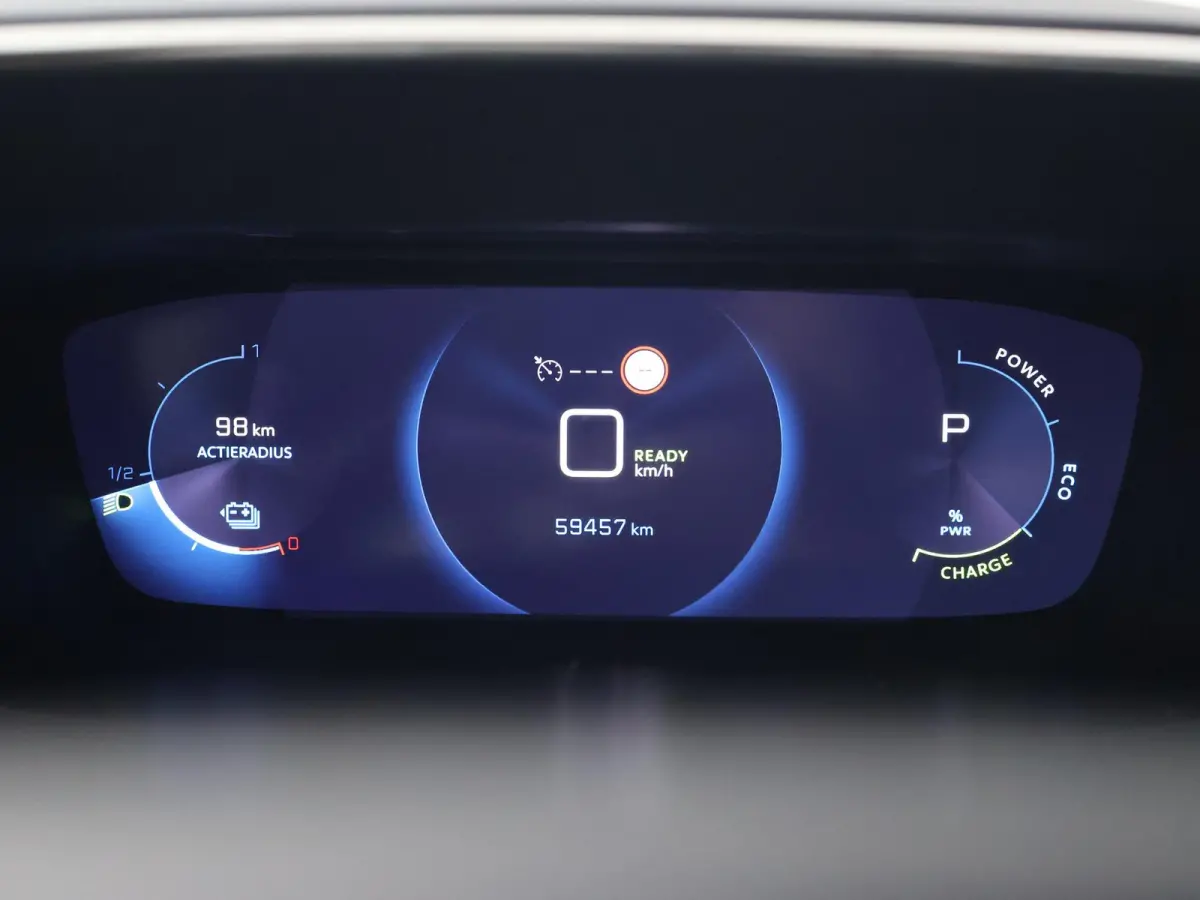 EV ALLURE 50 kWh + CAMERA | LED | CARPLAY | STOELVERW.