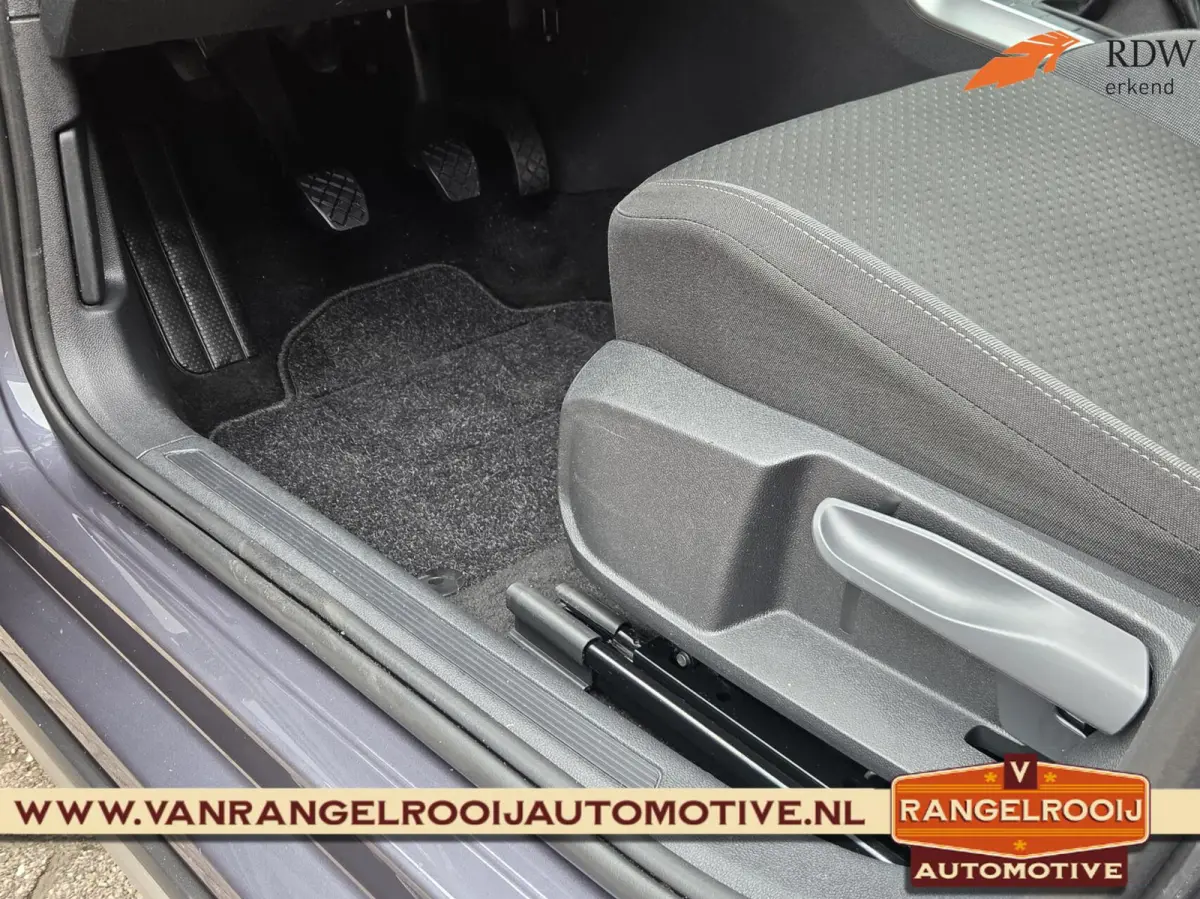 1.0 TSI Life, camera, ACC, airco, LED kopl., carplay