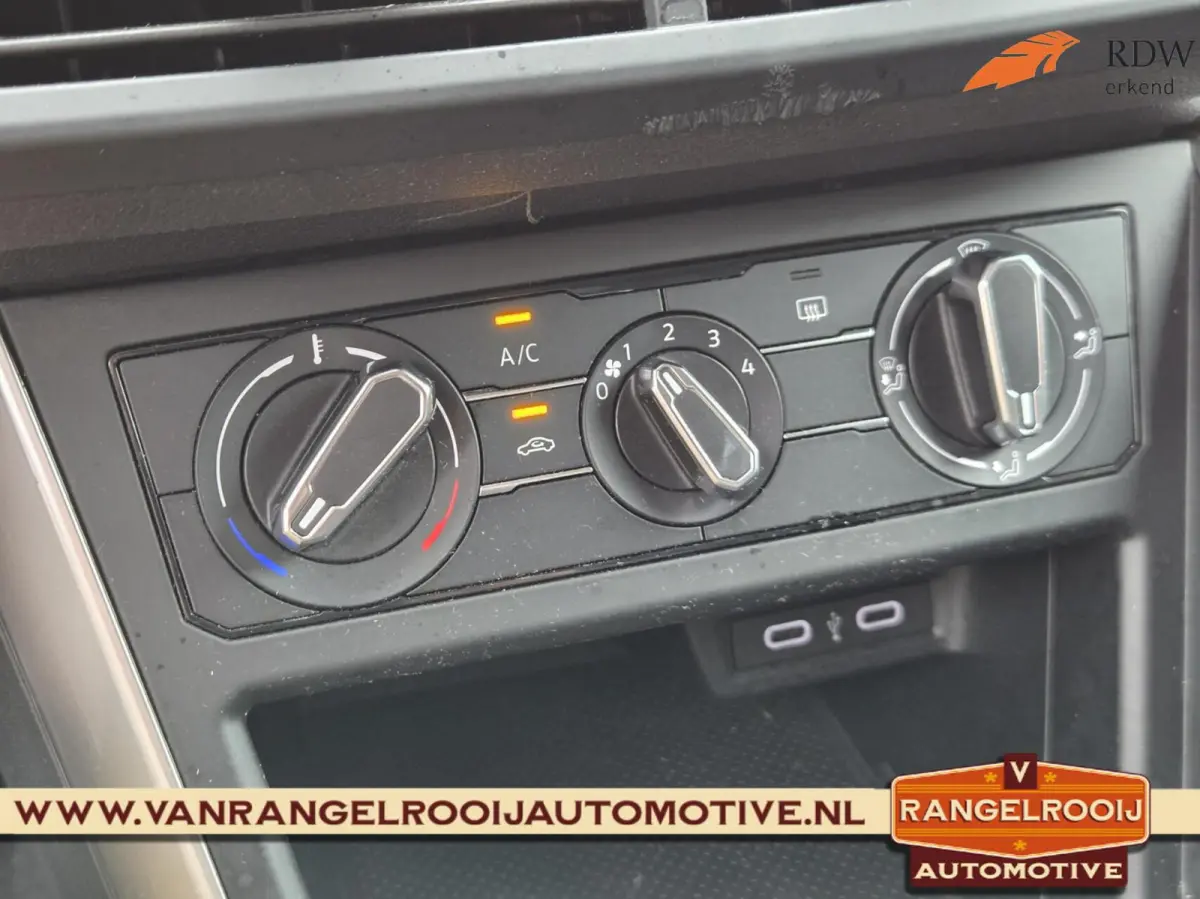 1.0 TSI Life, camera, ACC, airco, LED kopl., carplay
