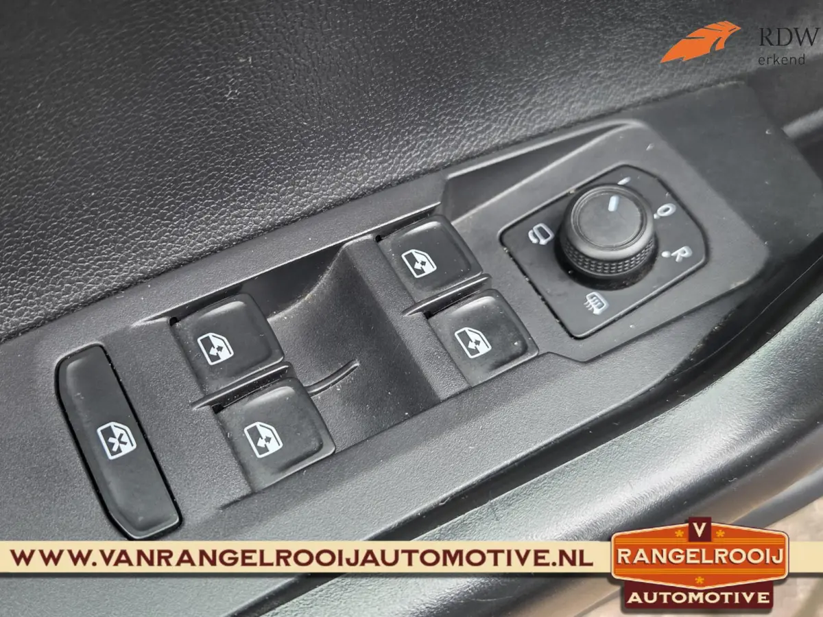 1.0 TSI Life, camera, ACC, airco, LED kopl., carplay
