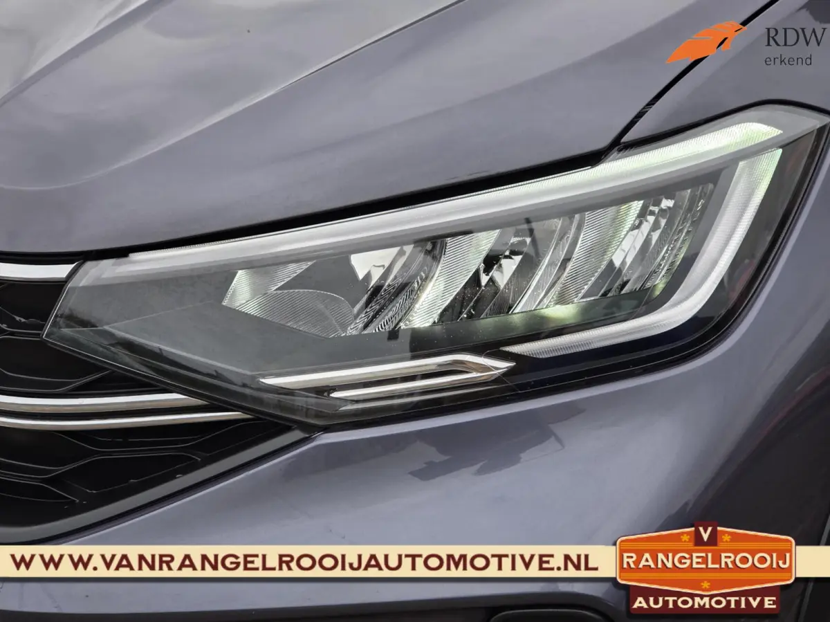 1.0 TSI Life, camera, ACC, airco, LED kopl., carplay