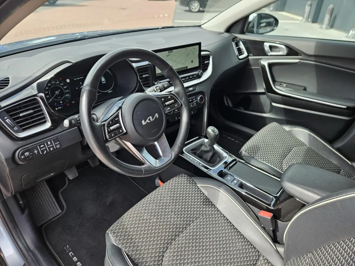 1.0 T-GDi DynamicPlusLine, Stoel/Stuurverw | Apple/Android | etc | rijklaar!