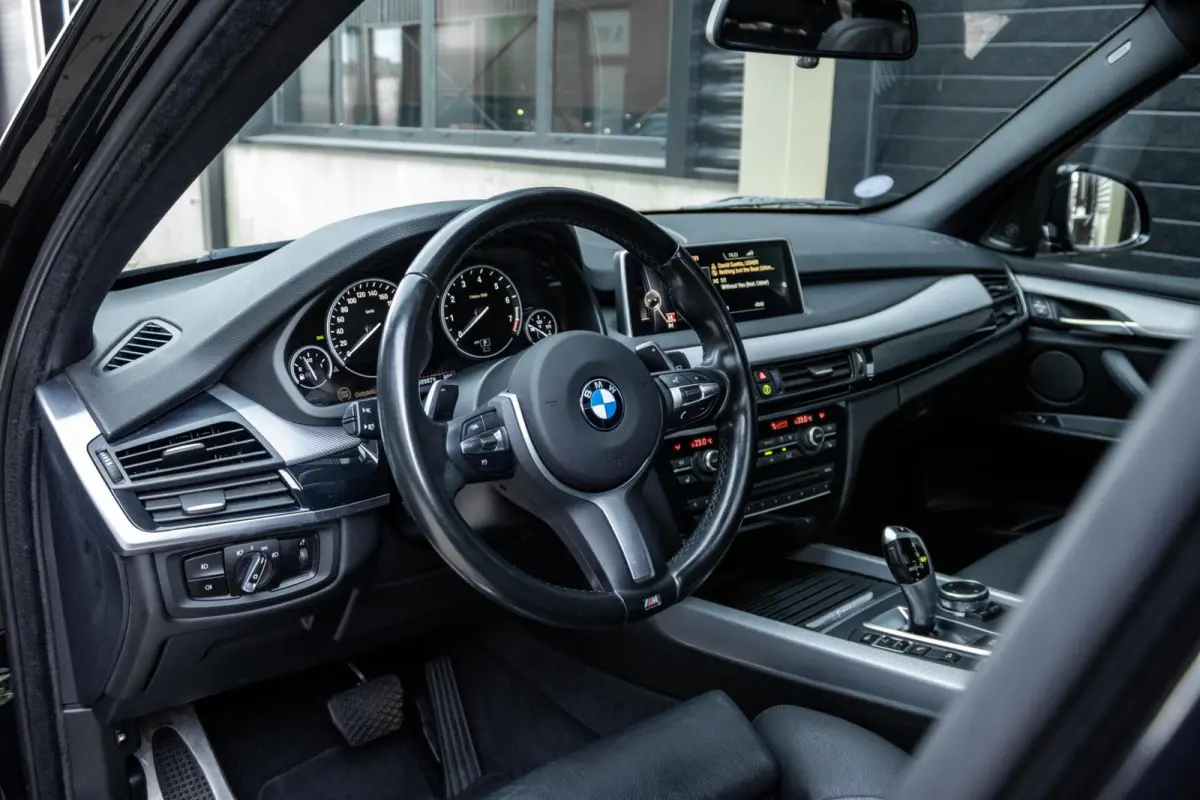 xDrive40e M-Sport | PANO | COMFORTZETELS | SOFTCLOSE | HARMAN&KARDON | MEMORY | FULL OPTION