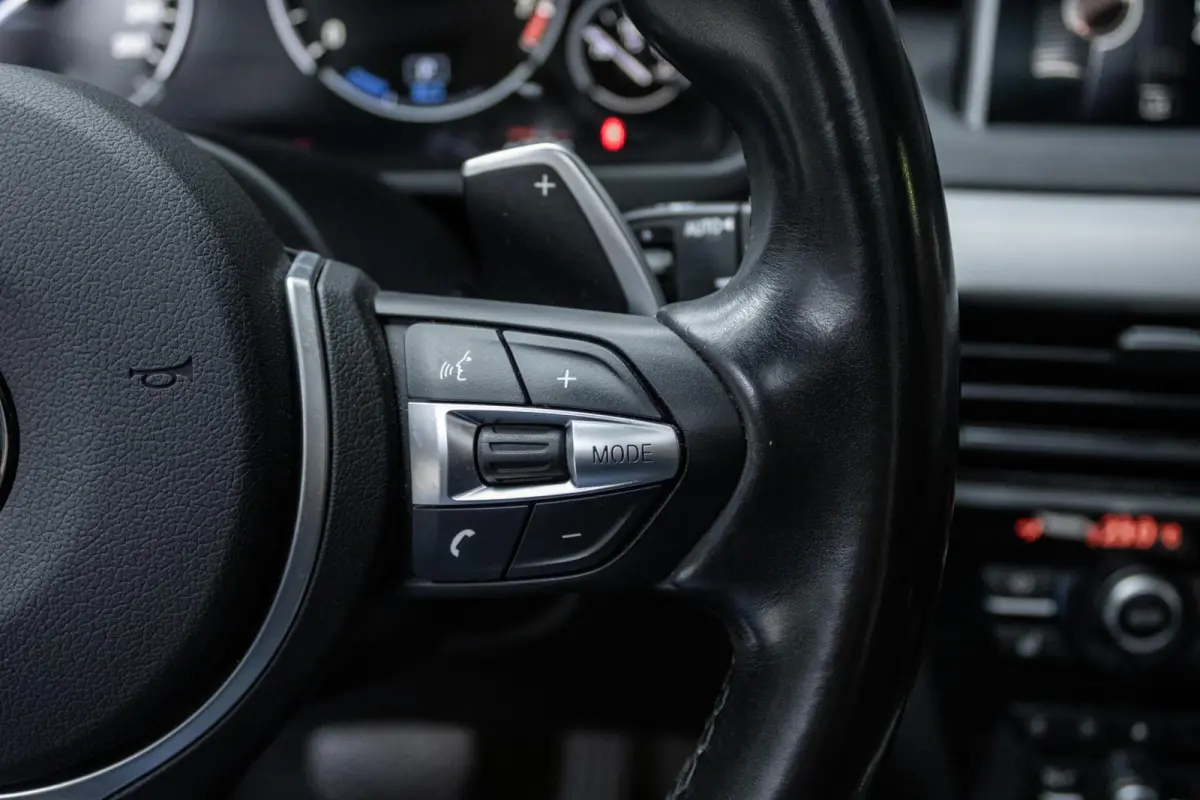 xDrive40e M-Sport | PANO | COMFORTZETELS | SOFTCLOSE | HARMAN&KARDON | MEMORY | FULL OPTION