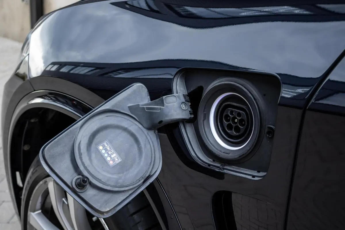 xDrive40e M-Sport | PANO | COMFORTZETELS | SOFTCLOSE | HARMAN&KARDON | MEMORY | FULL OPTION