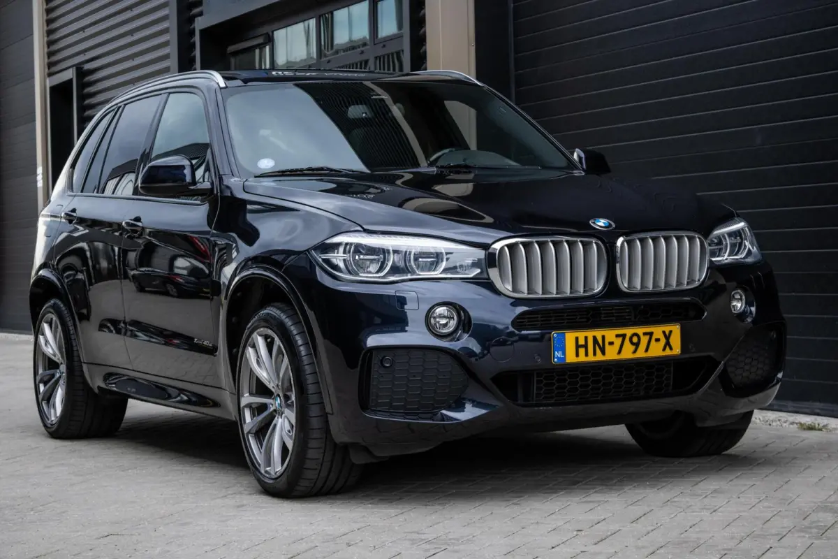 xDrive40e M-Sport | PANO | COMFORTZETELS | SOFTCLOSE | HARMAN&KARDON | MEMORY | FULL OPTION