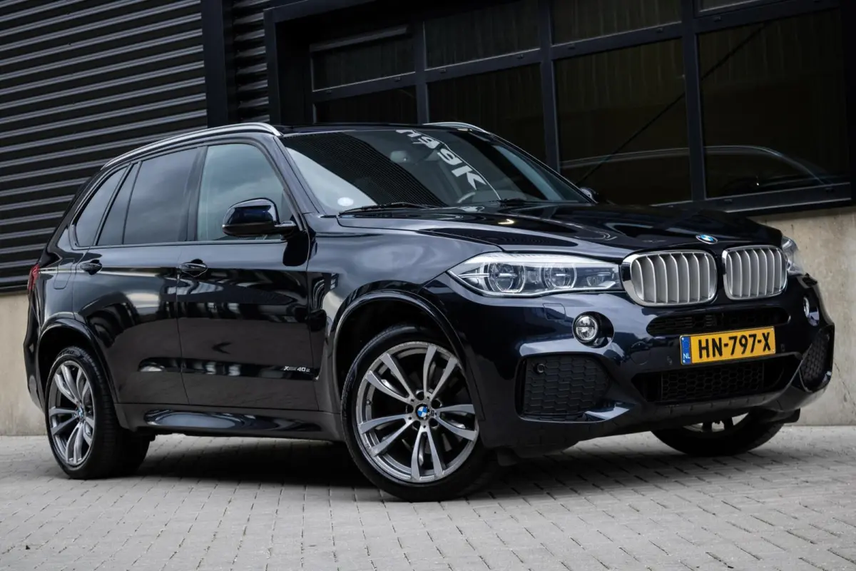 xDrive40e M-Sport | PANO | COMFORTZETELS | SOFTCLOSE | HARMAN&KARDON | MEMORY | FULL OPTION