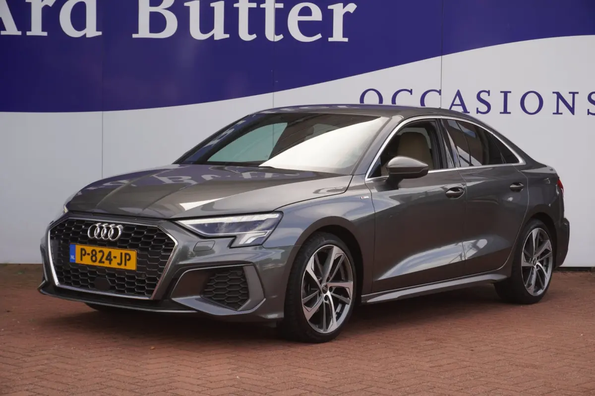 30 TFSI S edition / Volleder / 1EIG / Led / Virtual / 18"LMV / Privacy-Glass / stoel-verw. / = DEALER ONDH.!!