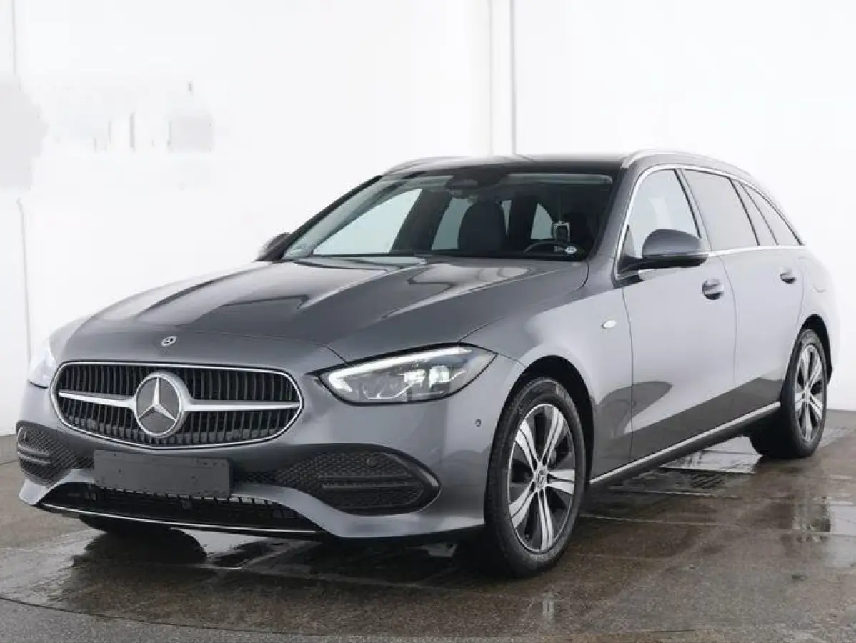 300e T AVANTGARDE ** LED, PANO, DISTR, TREKH, MEM, BURMESTER, 17-inch LMV ** Ex MB-AG ** ** INFORMEER OOK NAAR ONZE AANTREKKELIJKE FINANCIAL-LEASE TARIEVEN **