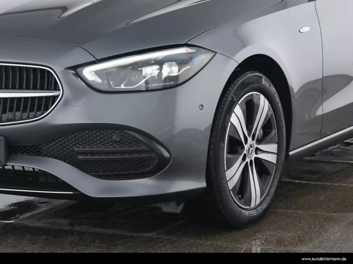 300e T AVANTGARDE ** LED, PANO, DISTR, TREKH, MEM, BURMESTER, 17-inch LMV ** Ex MB-AG ** ** INFORMEER OOK NAAR ONZE AANTREKKELIJKE FINANCIAL-LEASE TARIEVEN **