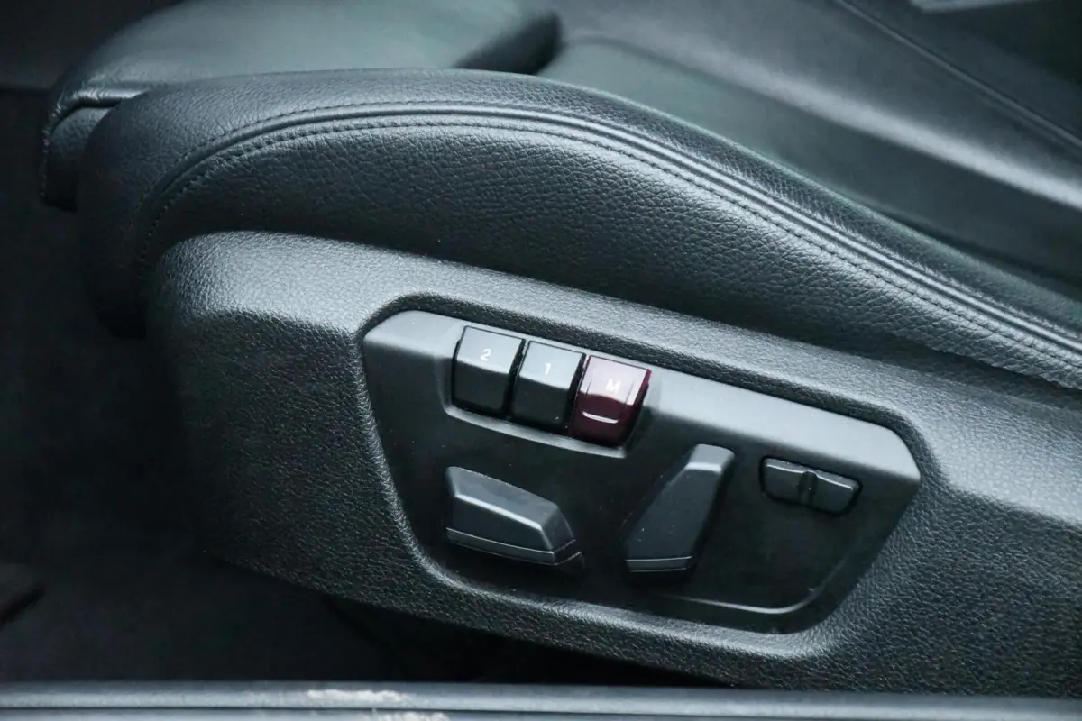 M235i High Executive KW Schroefset 400PK