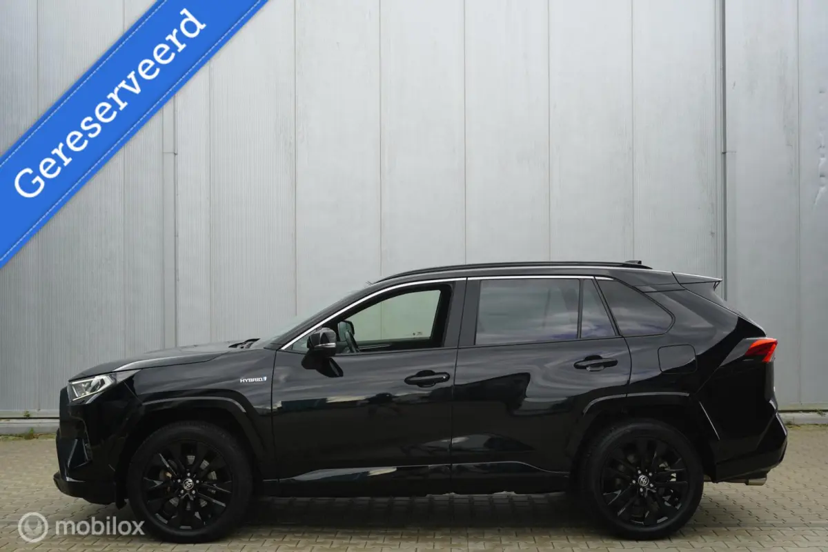 2.5 Hybrid AWD Black Edition