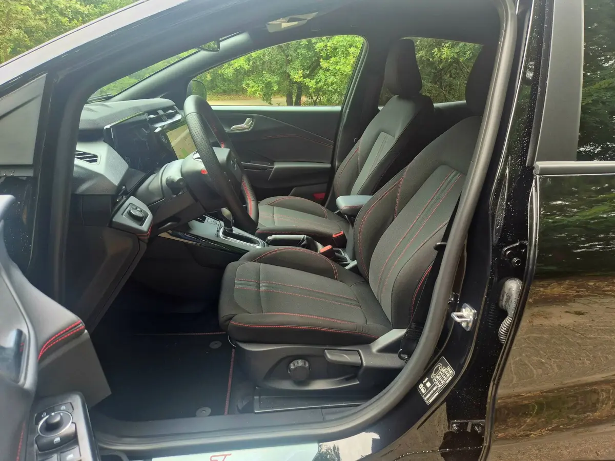1.0 EcoBoost ST-Line automaat