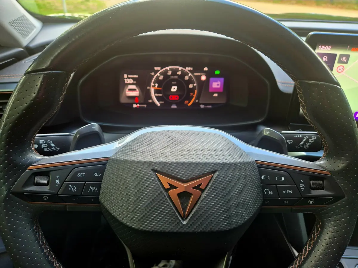 1.5 TSI Business Edition camera digi dashboard