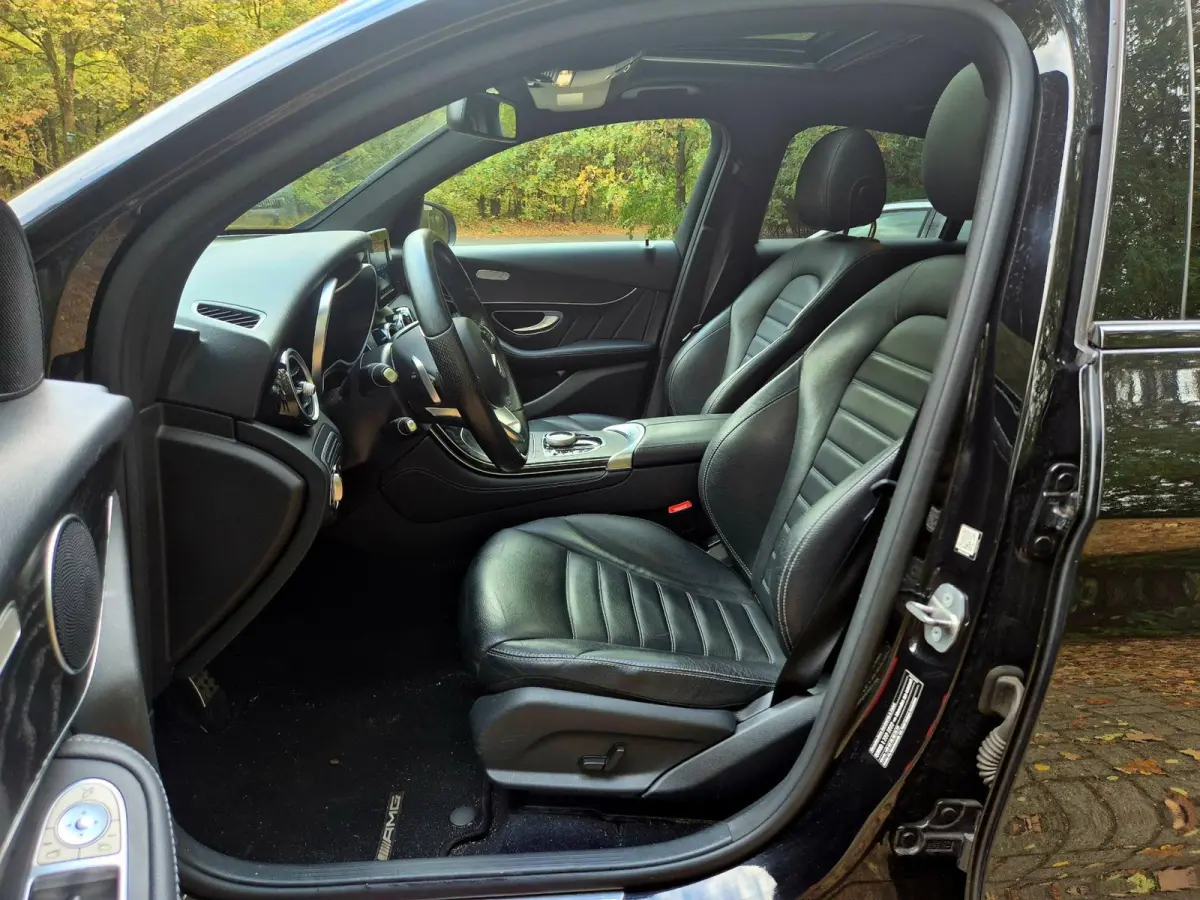 250 4MATIC Edition 1 AMG . Leder . Schuifdak