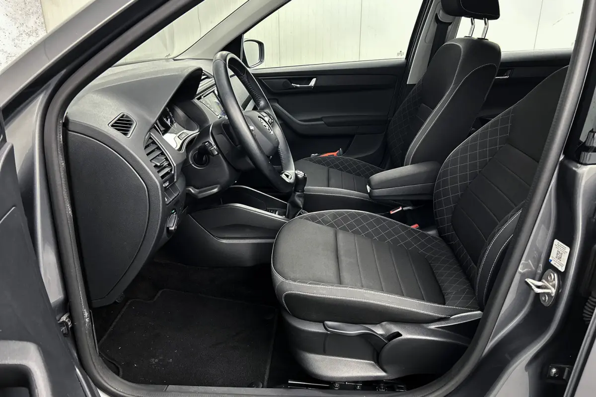 1.0 TSI Ambition | Navigatie | Apple Carplay | Cruise control