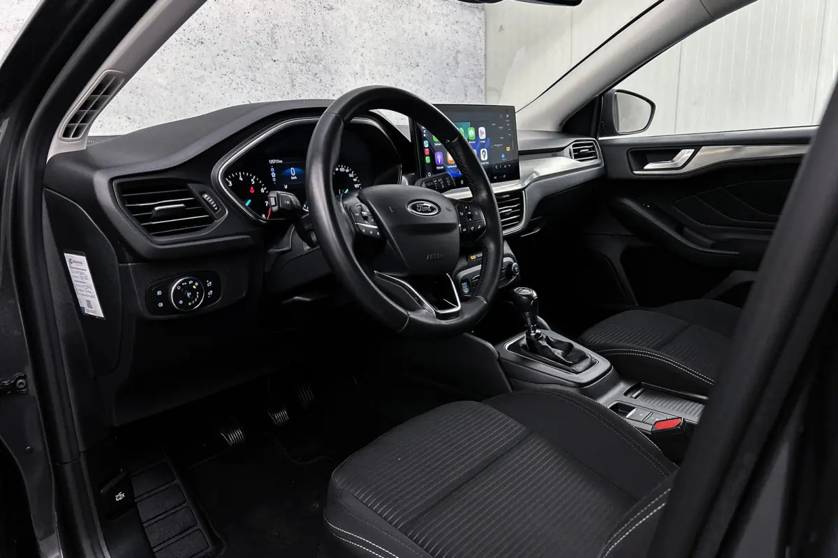 1.0 EcoBoost Hybrid Titanium | LED koplampen | Apple Carplay