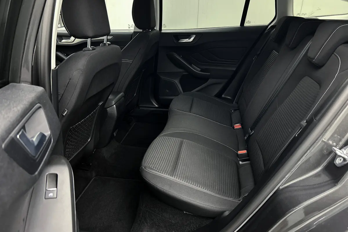 1.0 EcoBoost Hybrid Titanium | LED koplampen | Apple Carplay