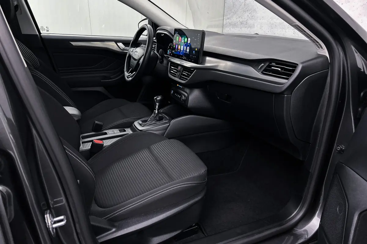 1.0 EcoBoost Hybrid Titanium | LED koplampen | Apple Carplay