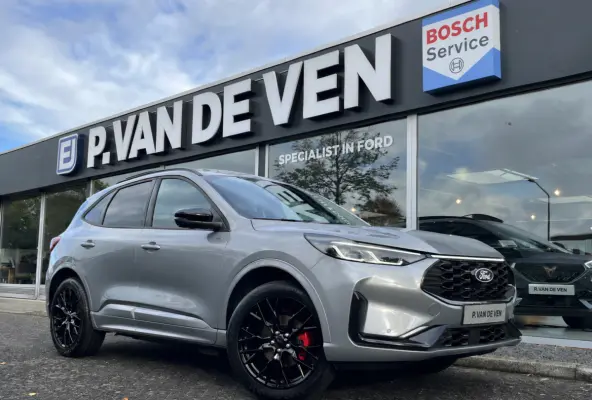 2.5 PHEV ST-Line X Black Package 243pk e-CVT Automaat | Full Options | Black Package | E-Trekhaak | Coast-to-Coast Matrix LED |