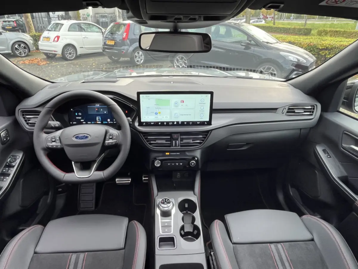 2.5 PHEV ST-Line X Black Package 243pk e-CVT Automaat | Full Options | Black Package | E-Trekhaak | Coast-to-Coast Matrix LED |